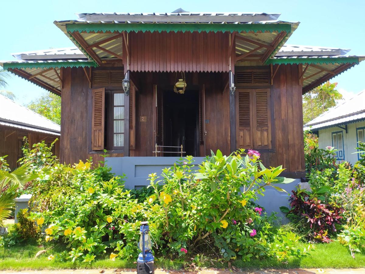 Rock And Wreck Dive Resort Tanjungbinga Luaran gambar