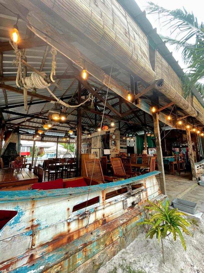 Rock And Wreck Dive Resort Tanjungbinga Luaran gambar